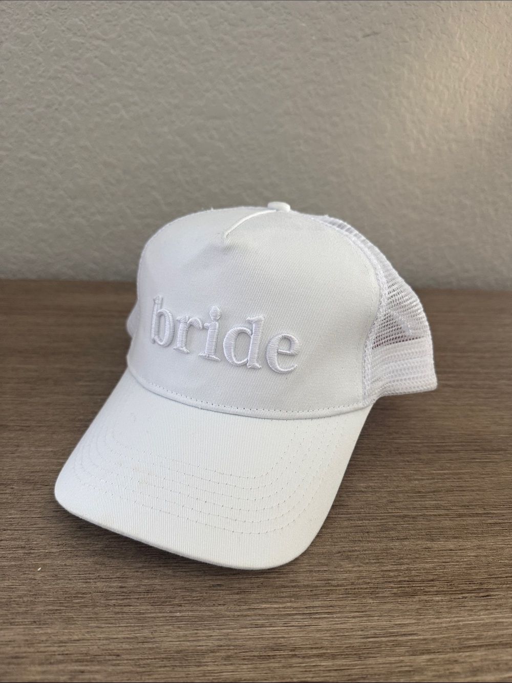 White 'Bride' Mesh-Back Baseball Cap